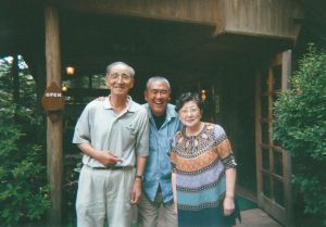 軽井沢「離山房」のマスターご夫妻とともに